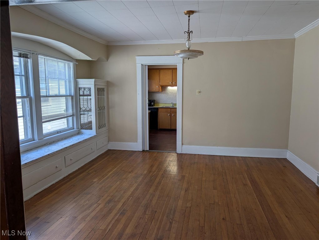 2549 Kendall Road Cleveland, OH 44120 - Photo 18 of 26 2nd Floor Dining Room