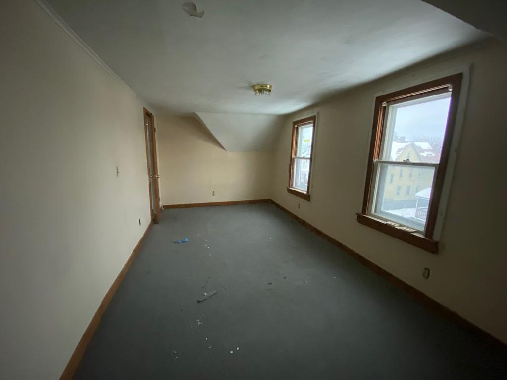 296 Dickinson Street Springfield, MA 01108 - Photo 18 of 26 Gallery Image 18