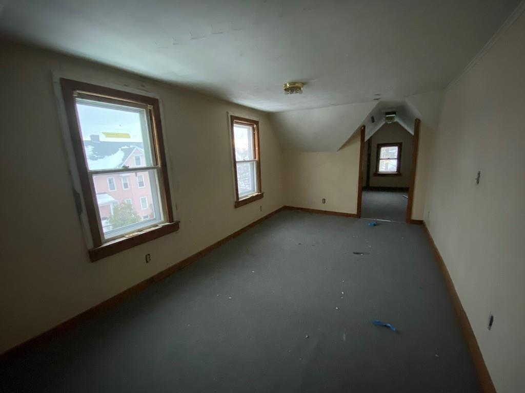 296 Dickinson Street Springfield, MA 01108 - Photo 21 of 26 Gallery Image 21