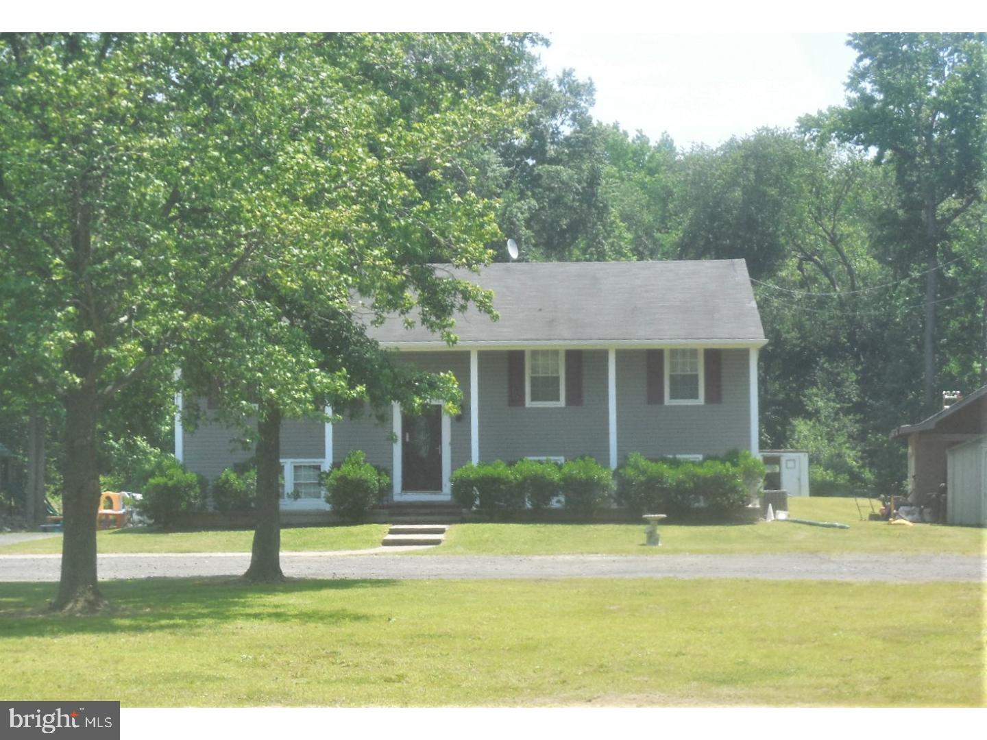 93 Burrs Mill Road Pemberton, NJ 08068 - Photo 2 of 6 Exterior