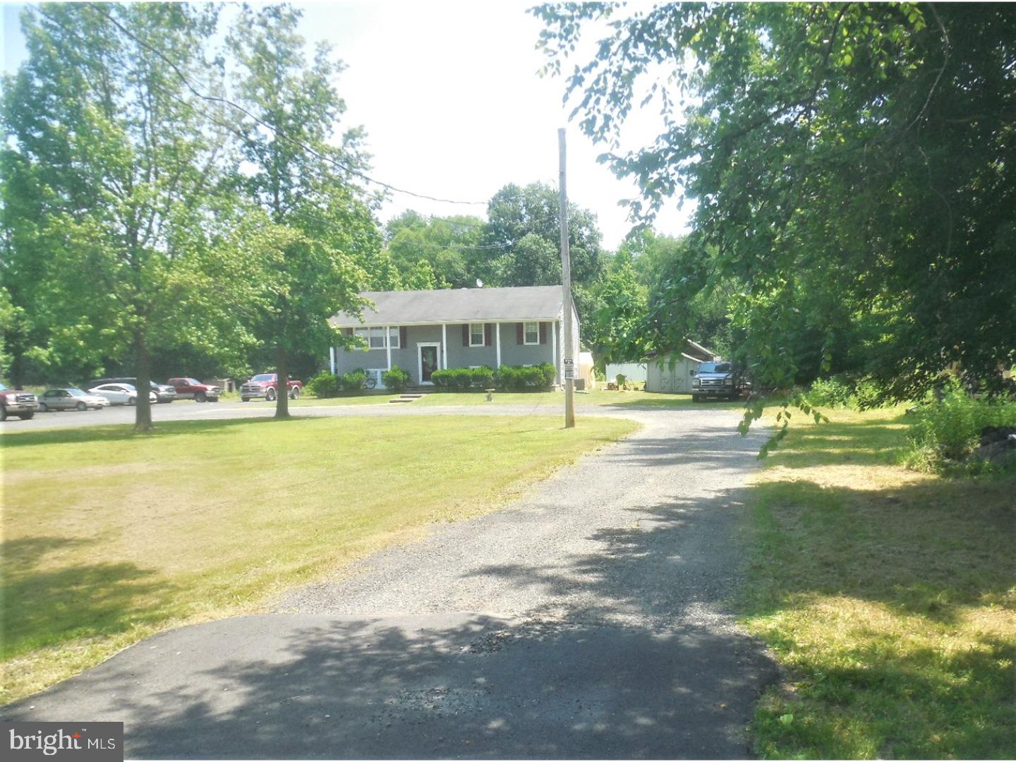 93 Burrs Mill Road Pemberton, NJ 08068 - Photo 3 of 6 Front Yard