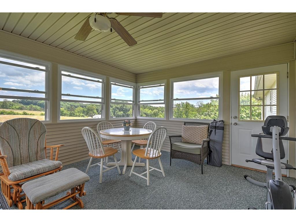 707 Valleydale Road Mosheim, TN 37818 - Photo 12 of 32 Sunroom