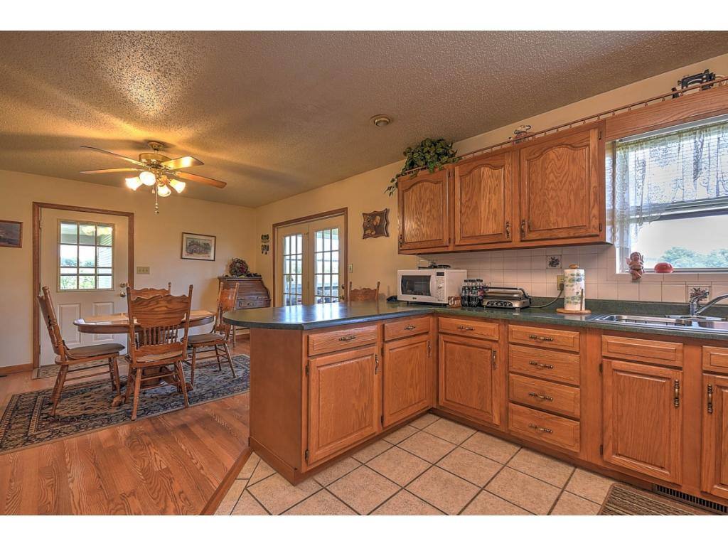 707 Valleydale Road Mosheim, TN 37818 - Photo 10 of 32 Photo 10