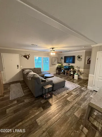 $275,000 | 97 State Rd S-7-165, St. Helena Island, SC 29920