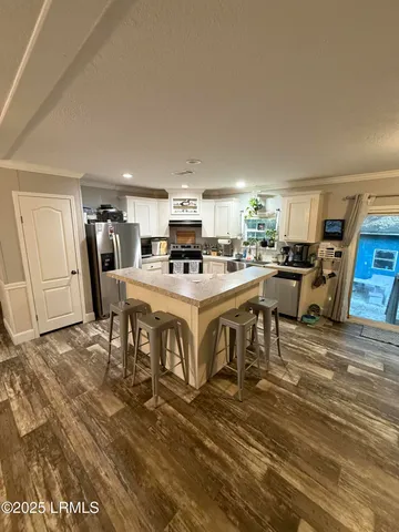 $275,000 | 97 State Rd S-7-165, St. Helena Island, SC 29920