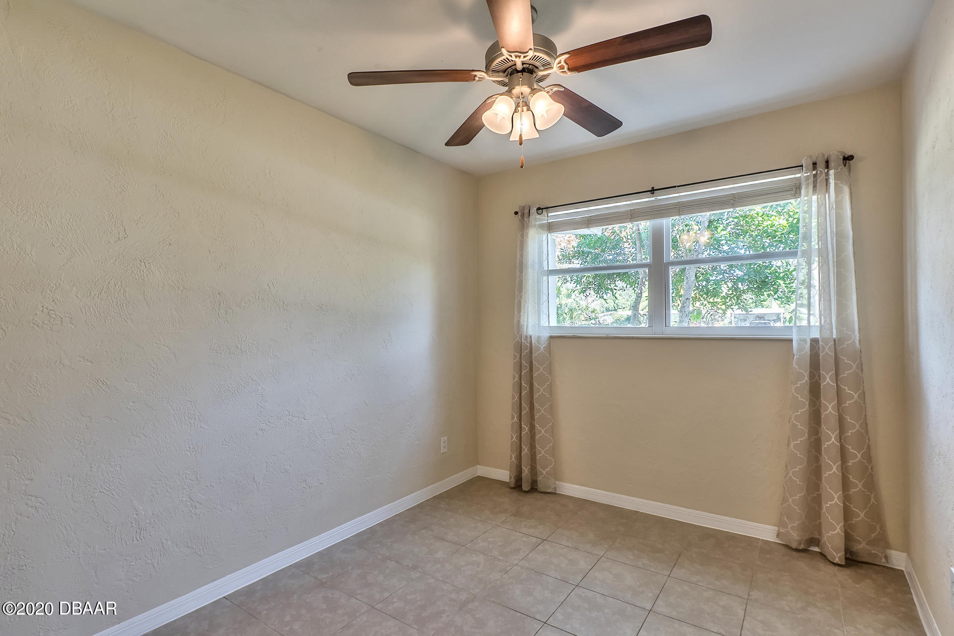 336 McIntosh Road Ormond Beach, FL 32174 - Photo 4 of 28 336-4