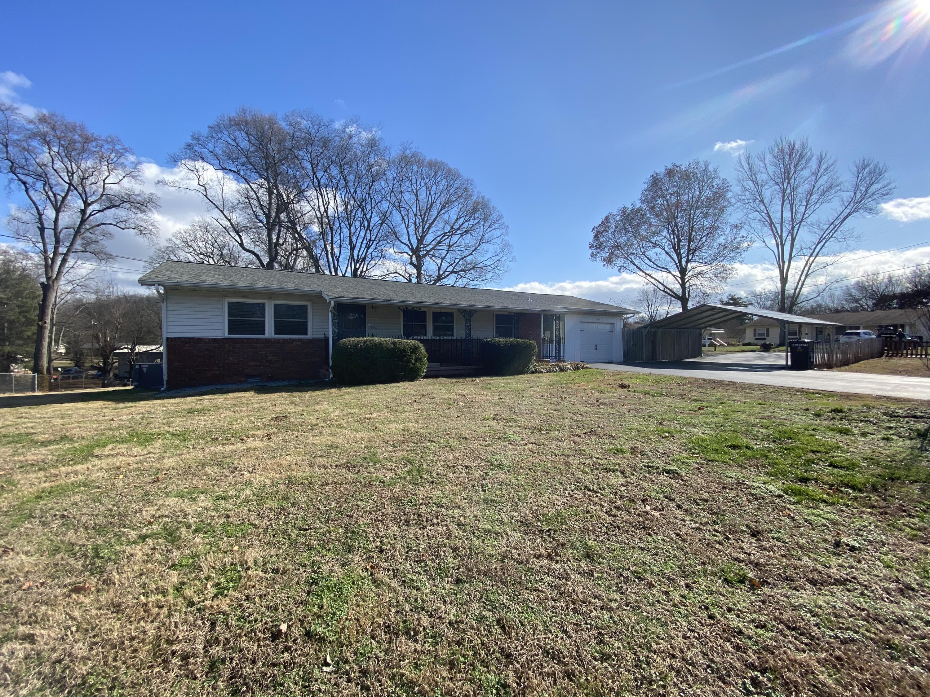 3016 Walnoaks Road Knoxville, TN 37921 - Photo 1 of 28 72156EA6-B861-40DA-9B13-43969E254712