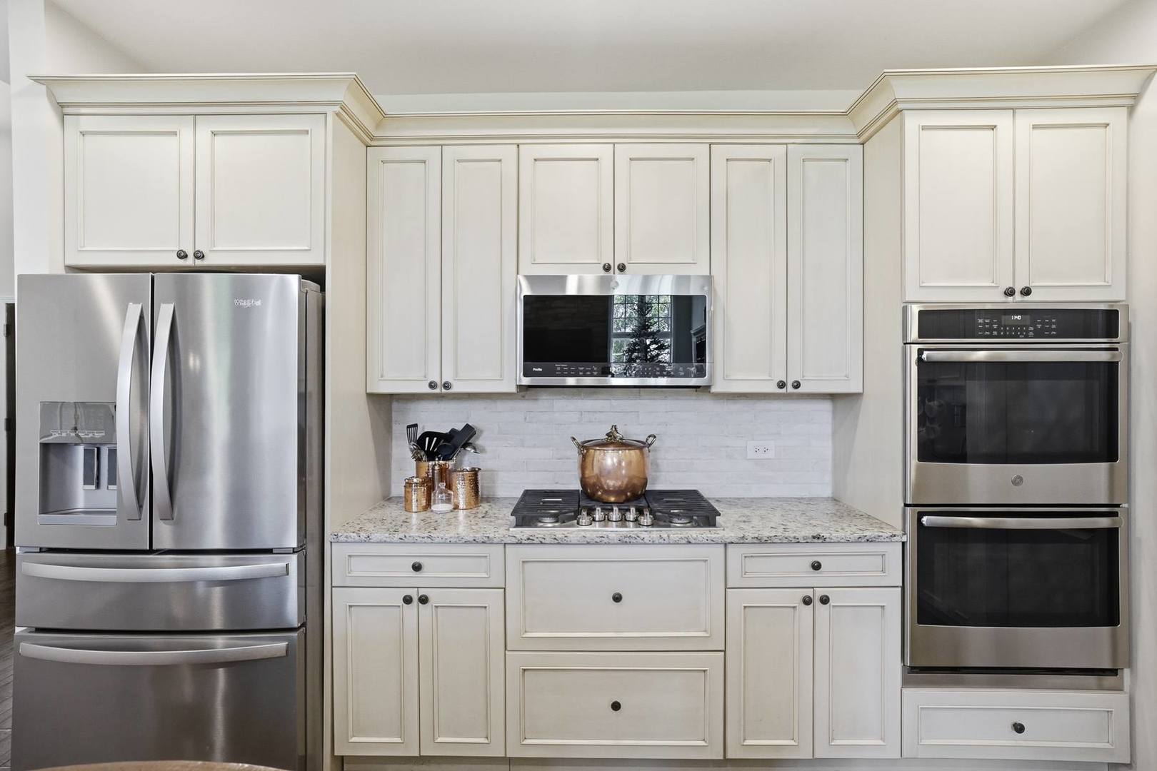23737 West Milton Road Wauconda, IL 60084 - Photo 13 of 51 Gallery Image 13