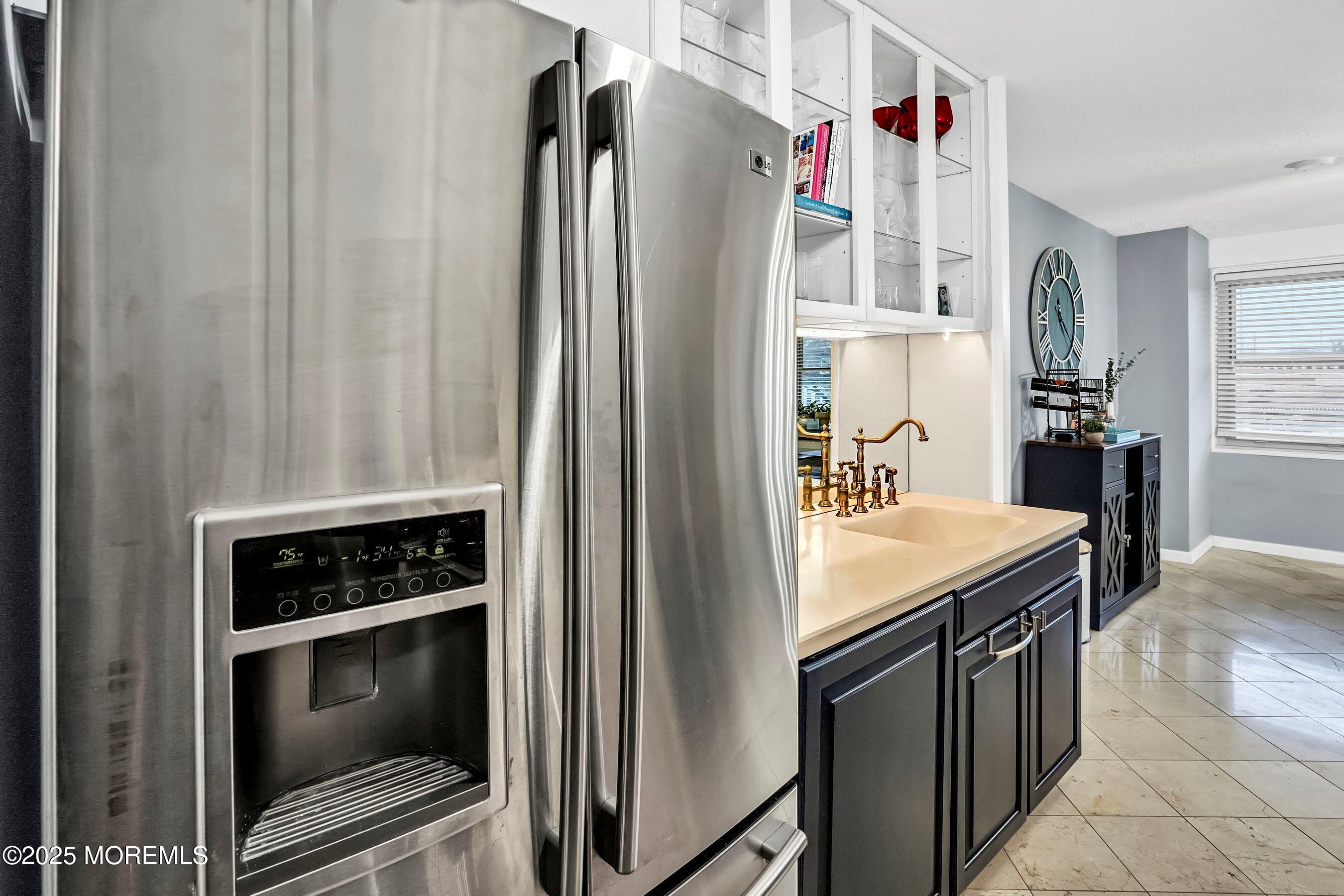 28 Riverside Avenue, Unit 1H Red Bank, NJ 07701 - Photo 14 of 55 City views