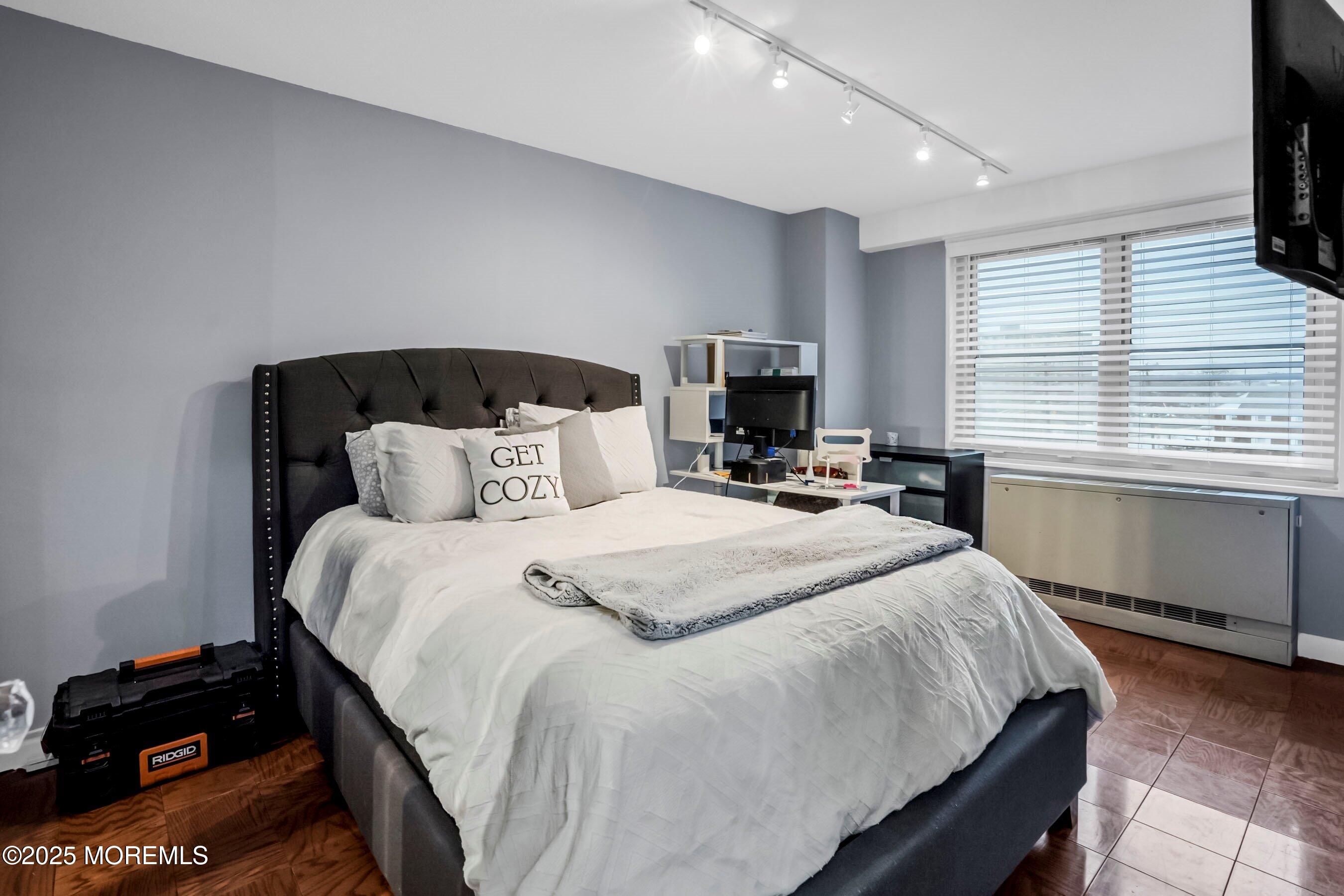 28 Riverside Avenue, Unit 1H Red Bank, NJ 07701 - Photo 20 of 55 Second bedroom