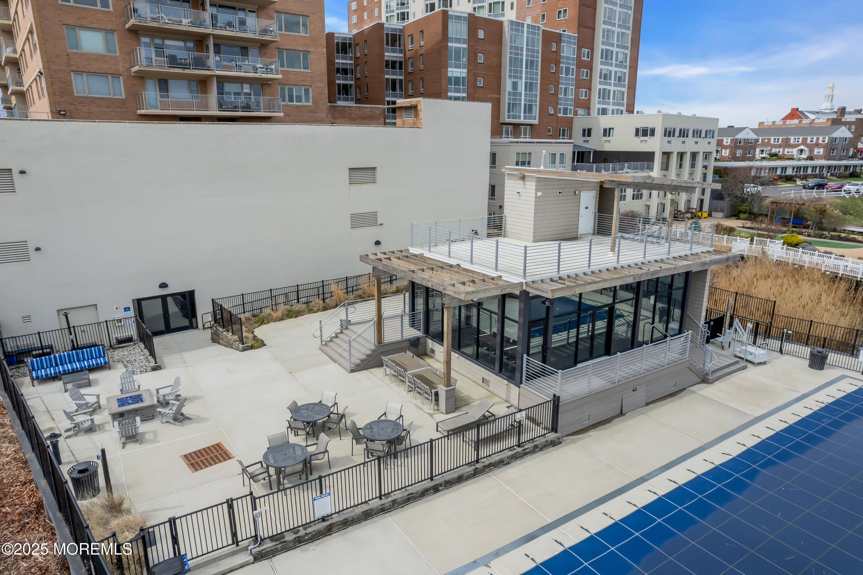 28 Riverside Avenue, Unit 1H Red Bank, NJ 07701 - Photo 30 of 55 Outdoor seating
