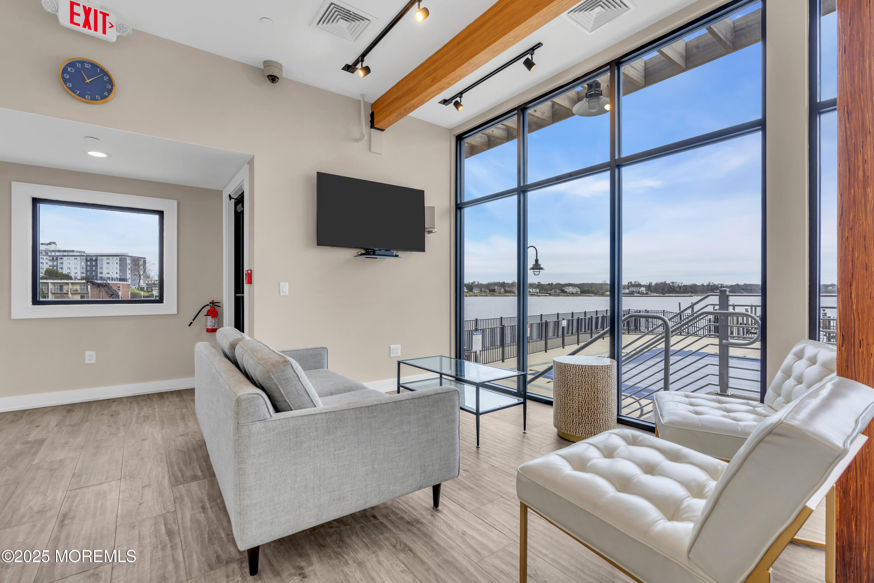 28 Riverside Avenue, Unit 1H Red Bank, NJ 07701 - Photo 35 of 55 TV viewing