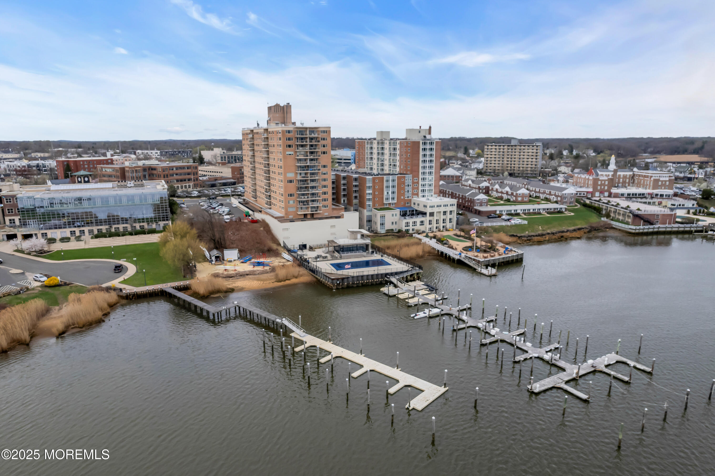 28 Riverside Avenue, Unit 1H Red Bank, NJ 07701 - Photo 43 of 55 Building view