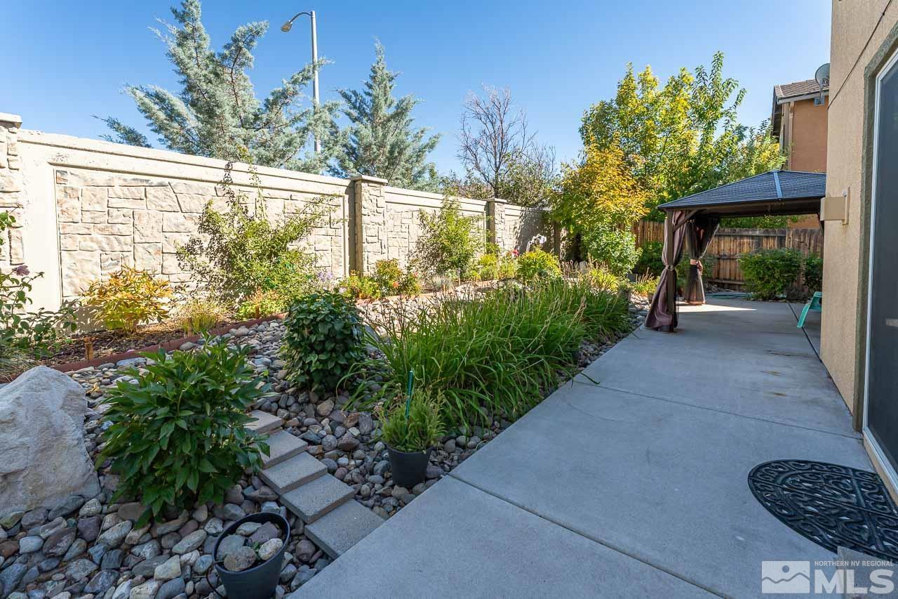 1935 Angel Ridge Drive Reno, NV 89521 - Photo 30 of 33 a view of a garden