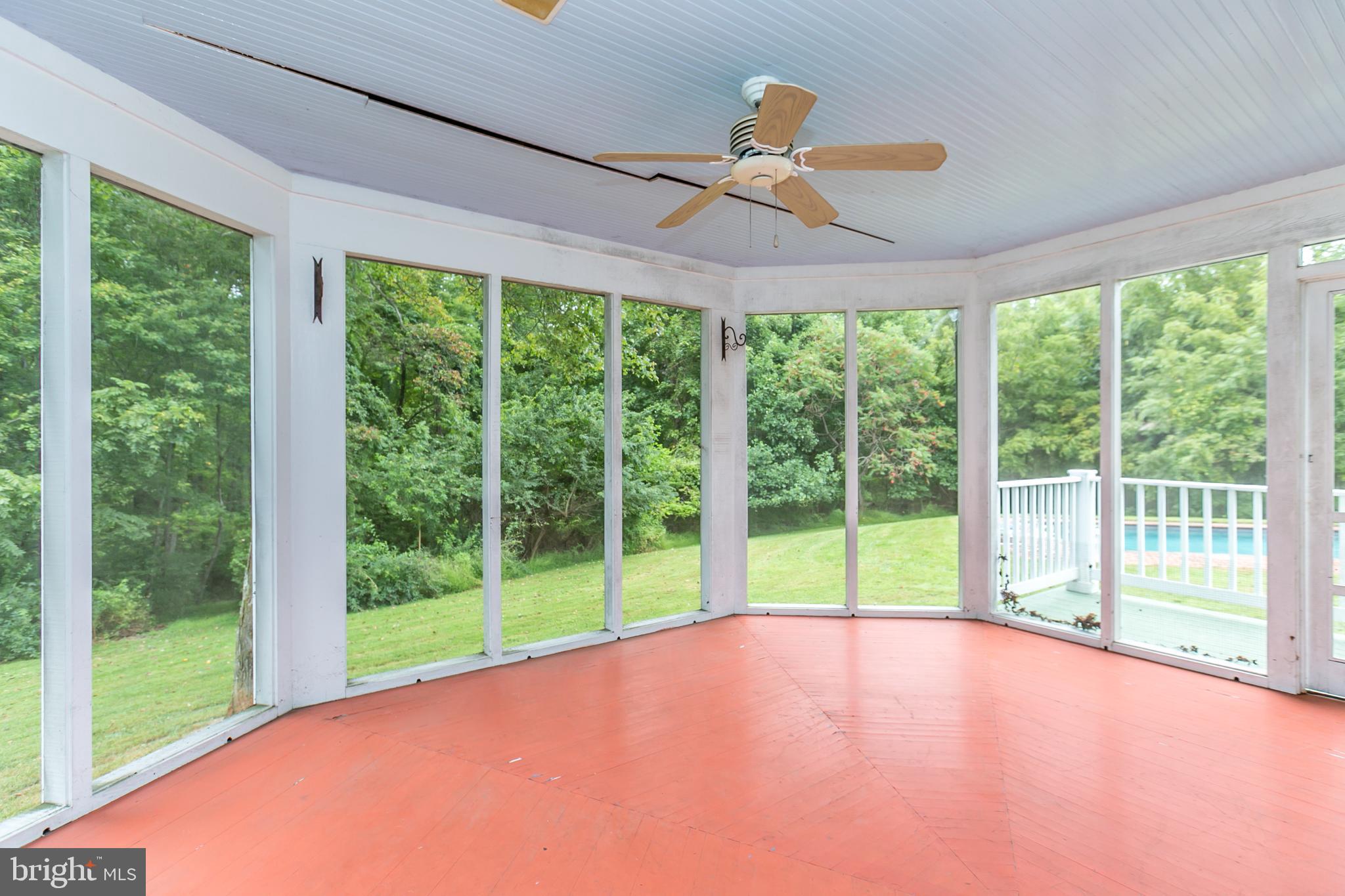 5000 Kemp Road Reisterstown, MD 21136 - Photo 31 of 72 Screened porch