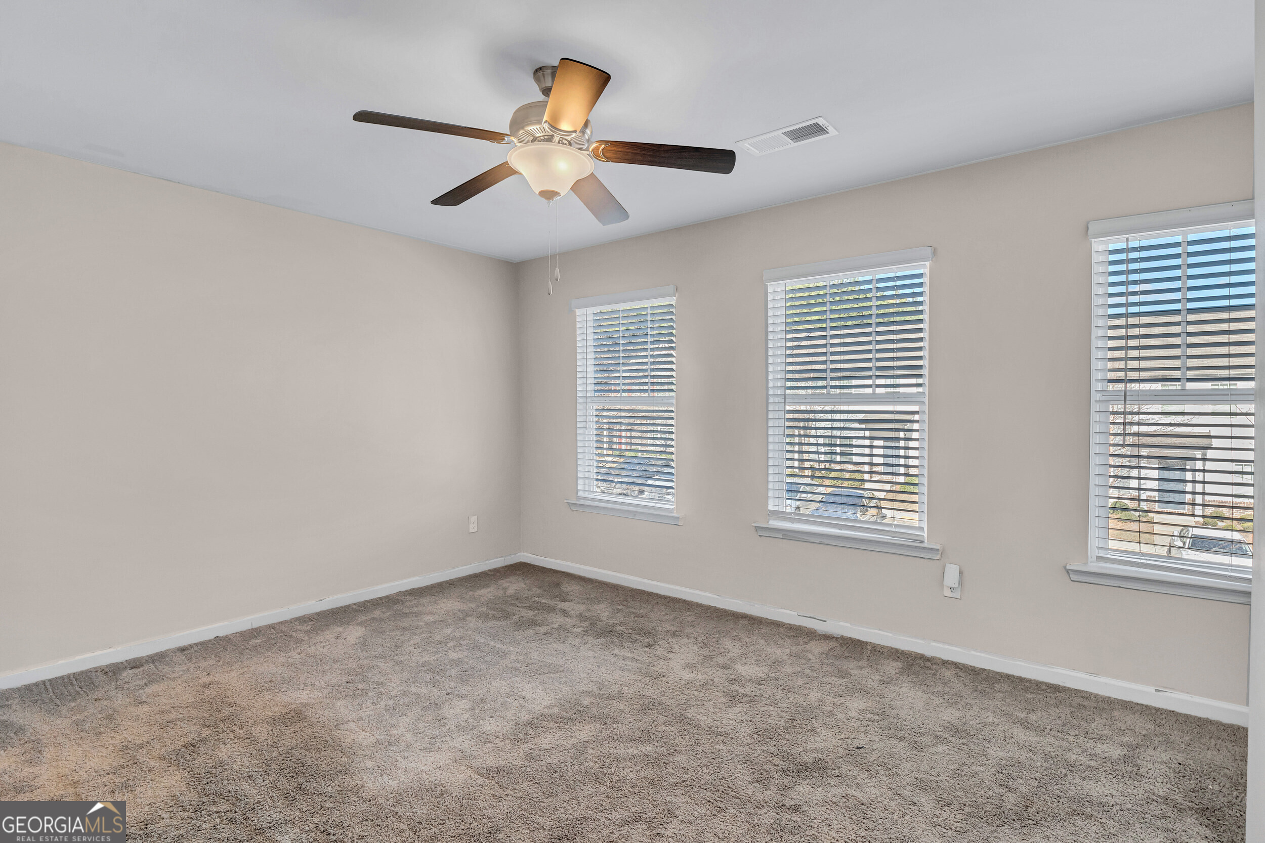 585 McWilliams Road Southeast, Unit 903 Atlanta, GA 30315 - Photo 19 of 36