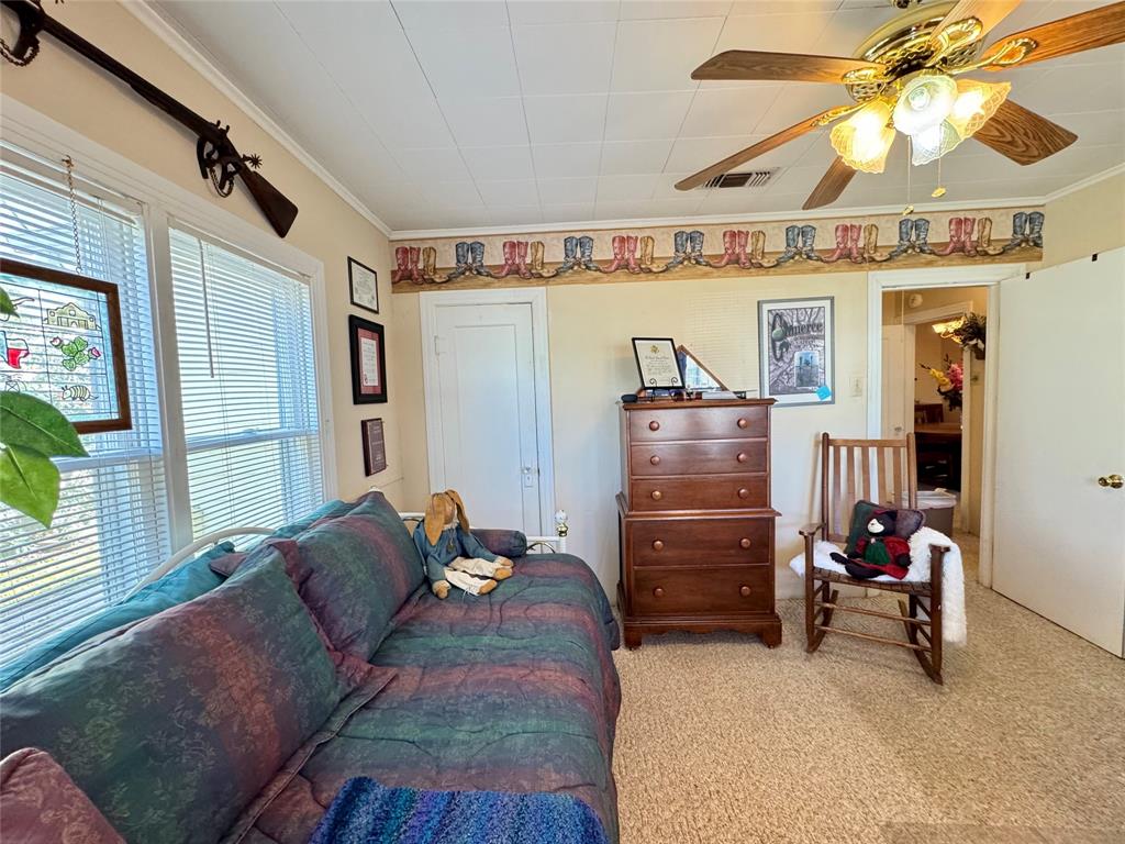 1505 Bonham Street Commerce, TX 75428 - Photo 26 of 38 Secondary bedroom