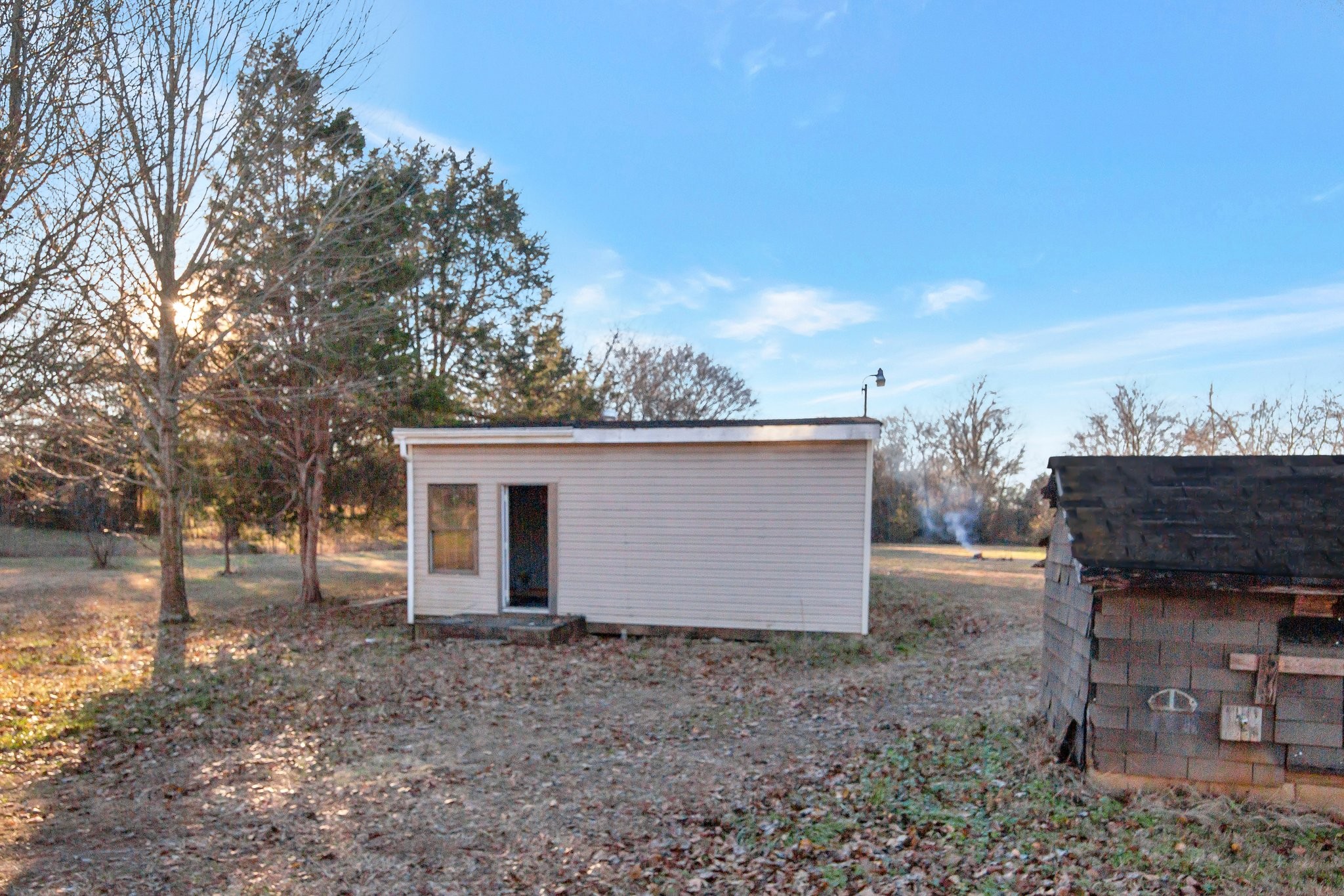 12252 Karo Road Bell Buckle, TN 37020 - Photo 17 of 25 a view of a backyard