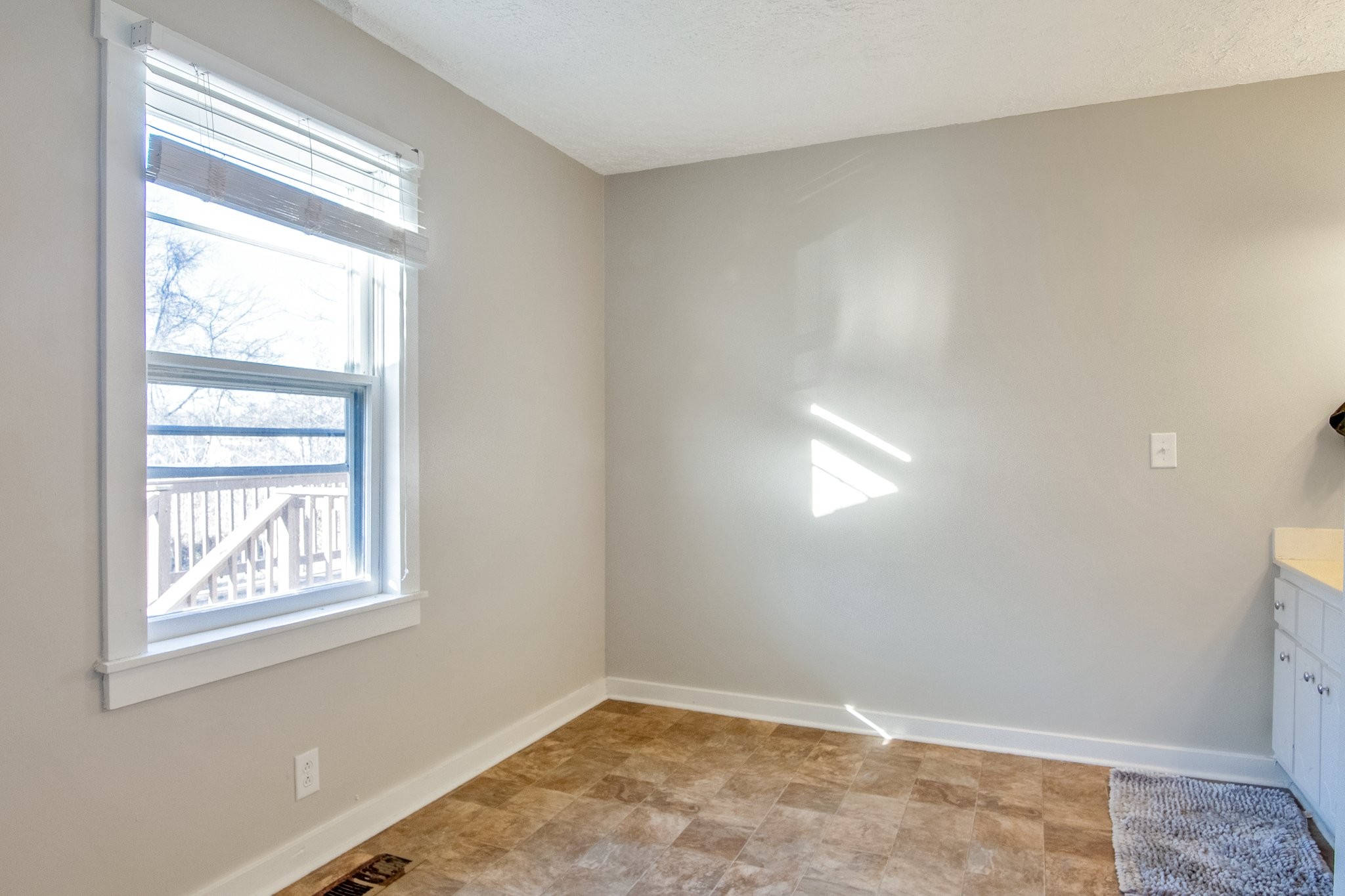 12252 Karo Road Bell Buckle, TN 37020 - Photo 23 of 25 a view of empty room with window
