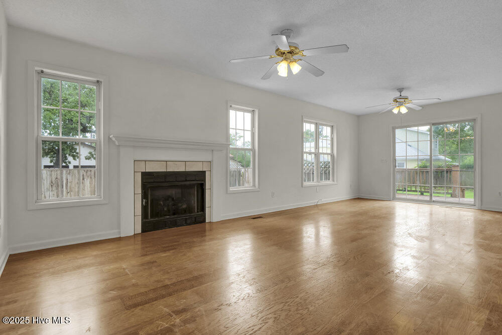 1372 East Boiling Spring Road Southport, NC 28461 - Photo 6 of 36 005_p1899113_264