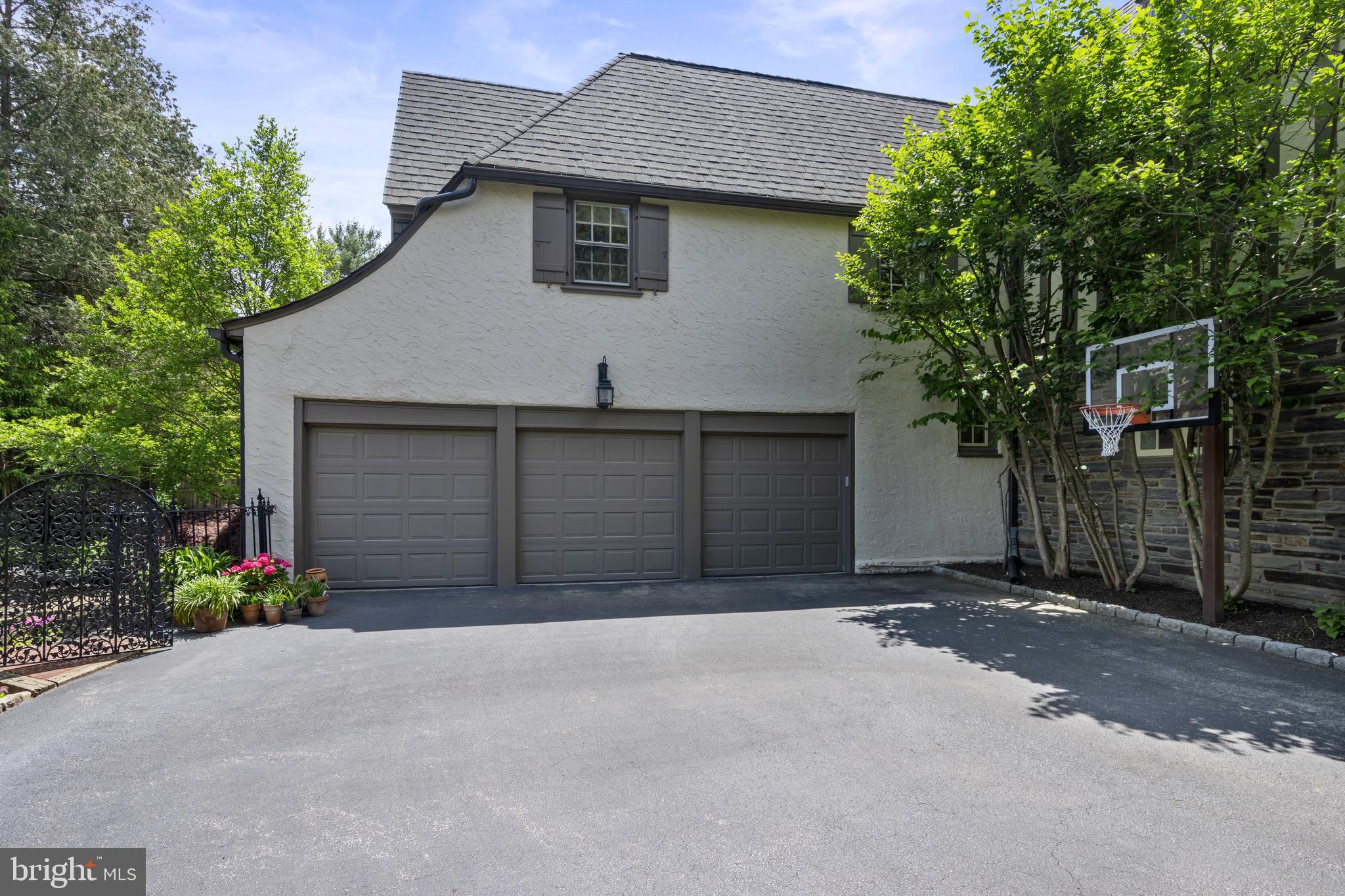 1307 Pine Road Bryn Mawr, PA 19010 - Photo 10 of 54