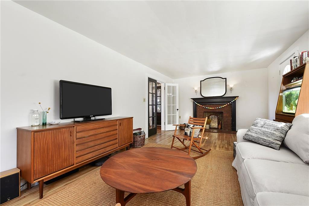 816 Kirkpatrick Avenue Braddock, PA 15104 - Photo 5 of 23