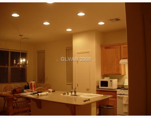 8986 Rutherford Grove Street Las Vegas, NV 89148 - Photo 3 of 7 Kitchen.
