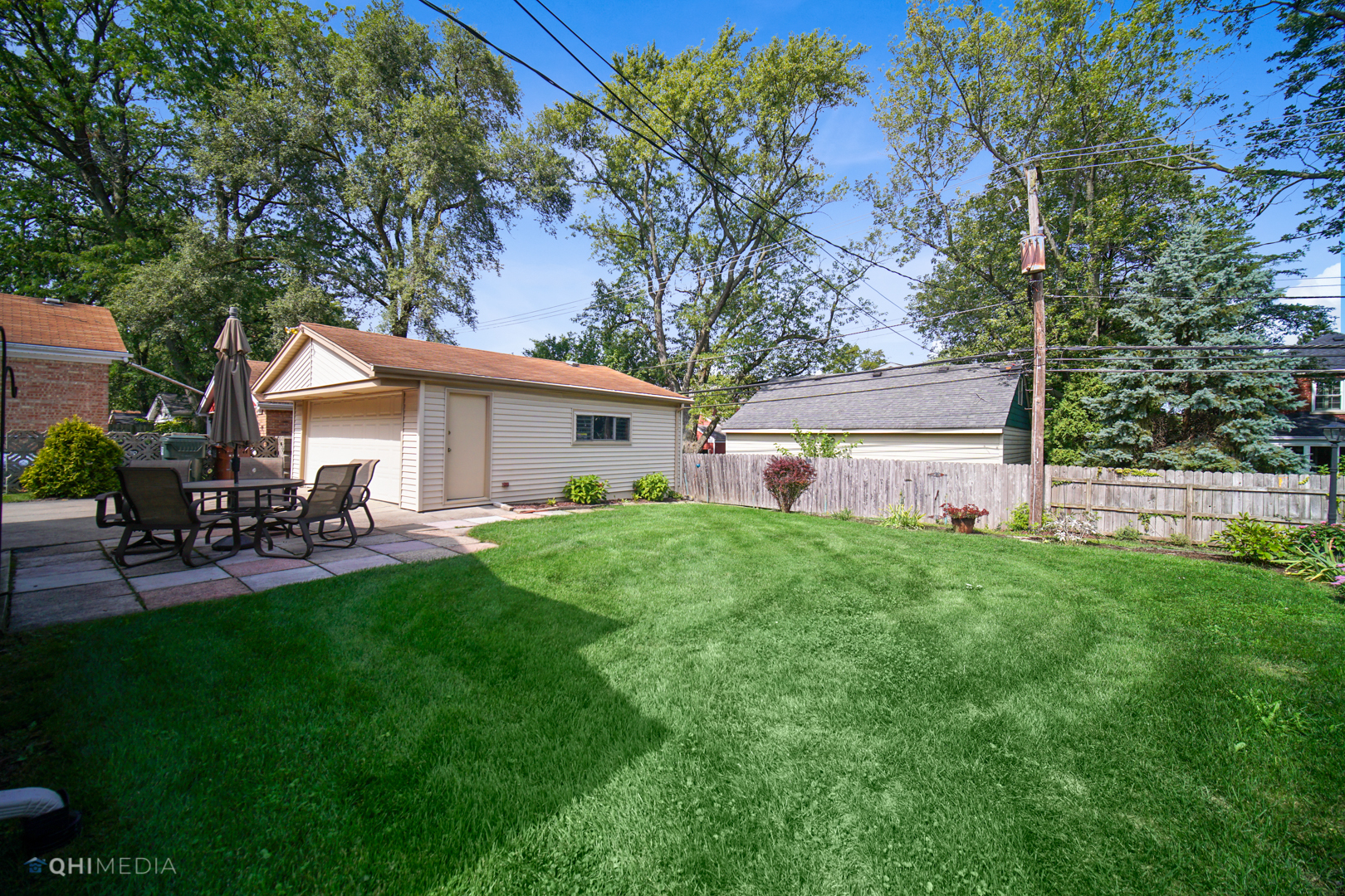 1730 Evergreen Road Homewood, IL 60430 - Photo 22 of 22 a view of a house with a yard and sitting area
