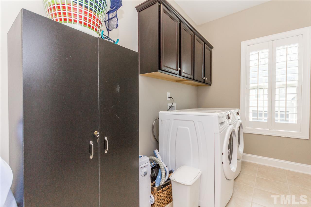 3925 Ivory Rose Lane Raleigh, NC 27612 - Photo 16 of 25 Gallery Image 16