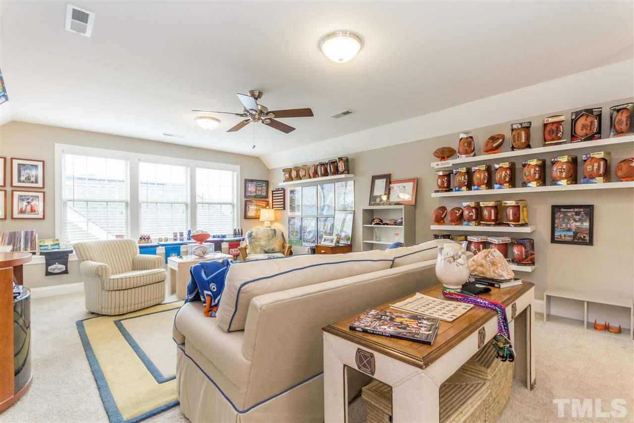 3925 Ivory Rose Lane Raleigh, NC 27612 - Photo 22 of 25 Gallery Image 22