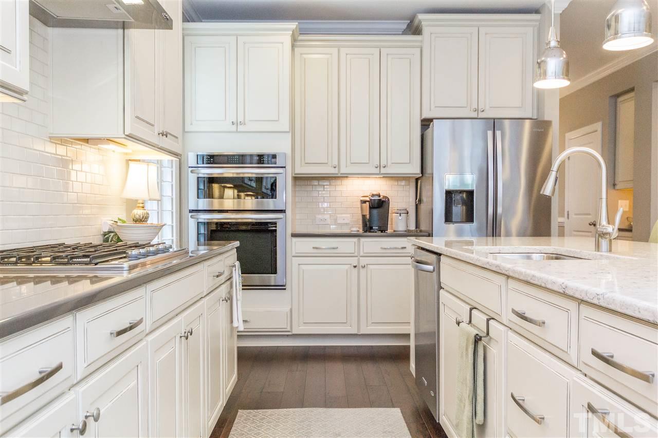 3925 Ivory Rose Lane Raleigh, NC 27612 - Photo 8 of 25 Gallery Image 8