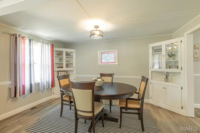 $239,000 | 250 Hi Pointe Place, East Alton, IL 62024