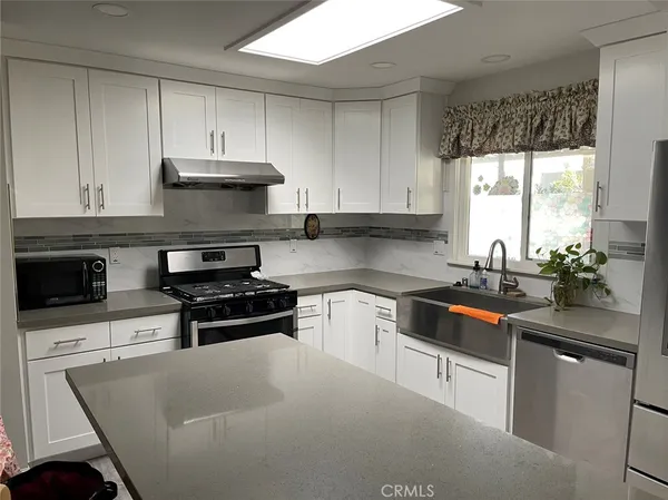 $3,300 | 2851 Rolling Hills Drive, Unit 94, Fullerton, CA 92835