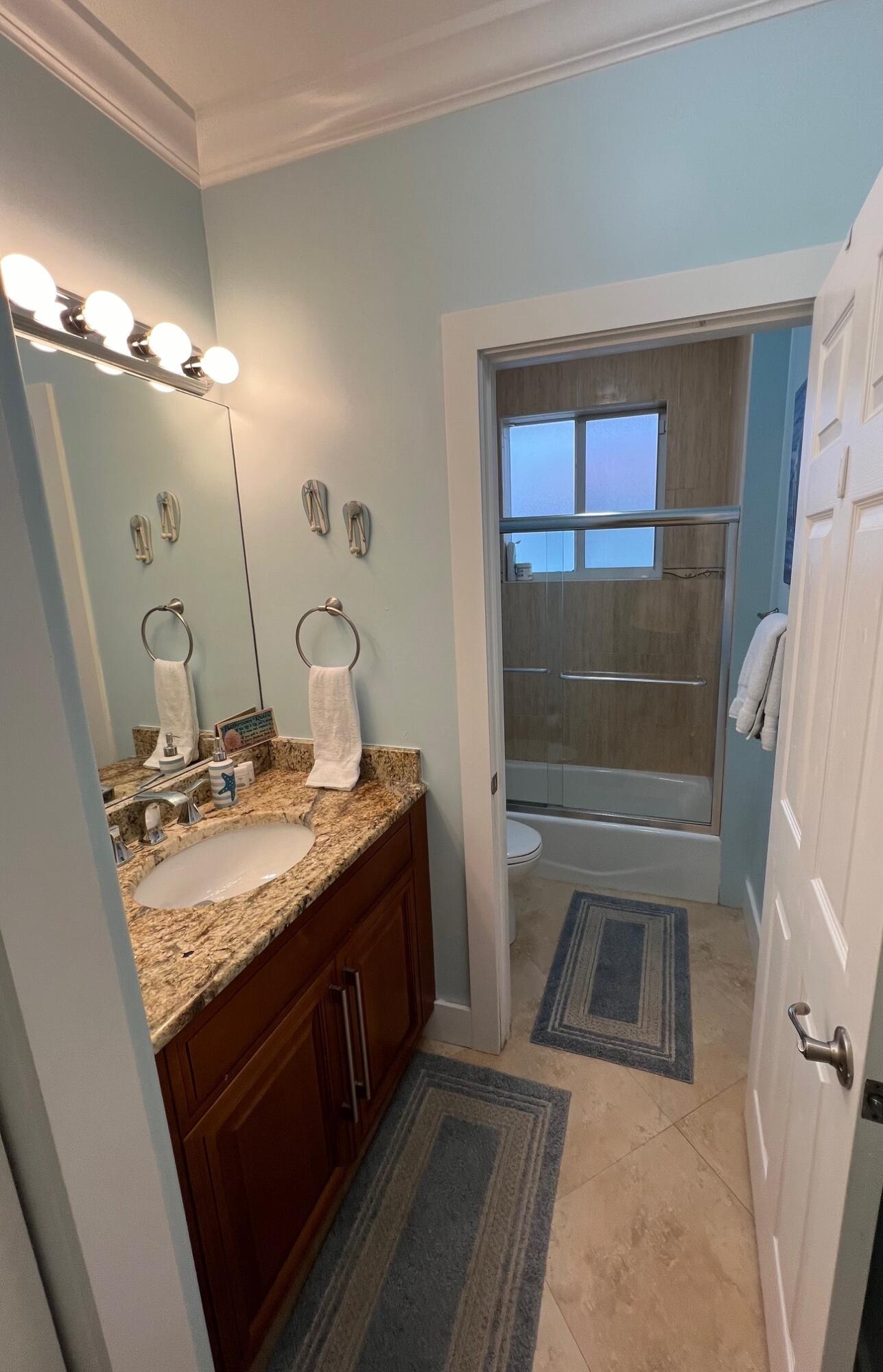 114 Bessie Road Tavernier, FL 33070 - Photo 51 of 62 Guest bathrooom angle 3