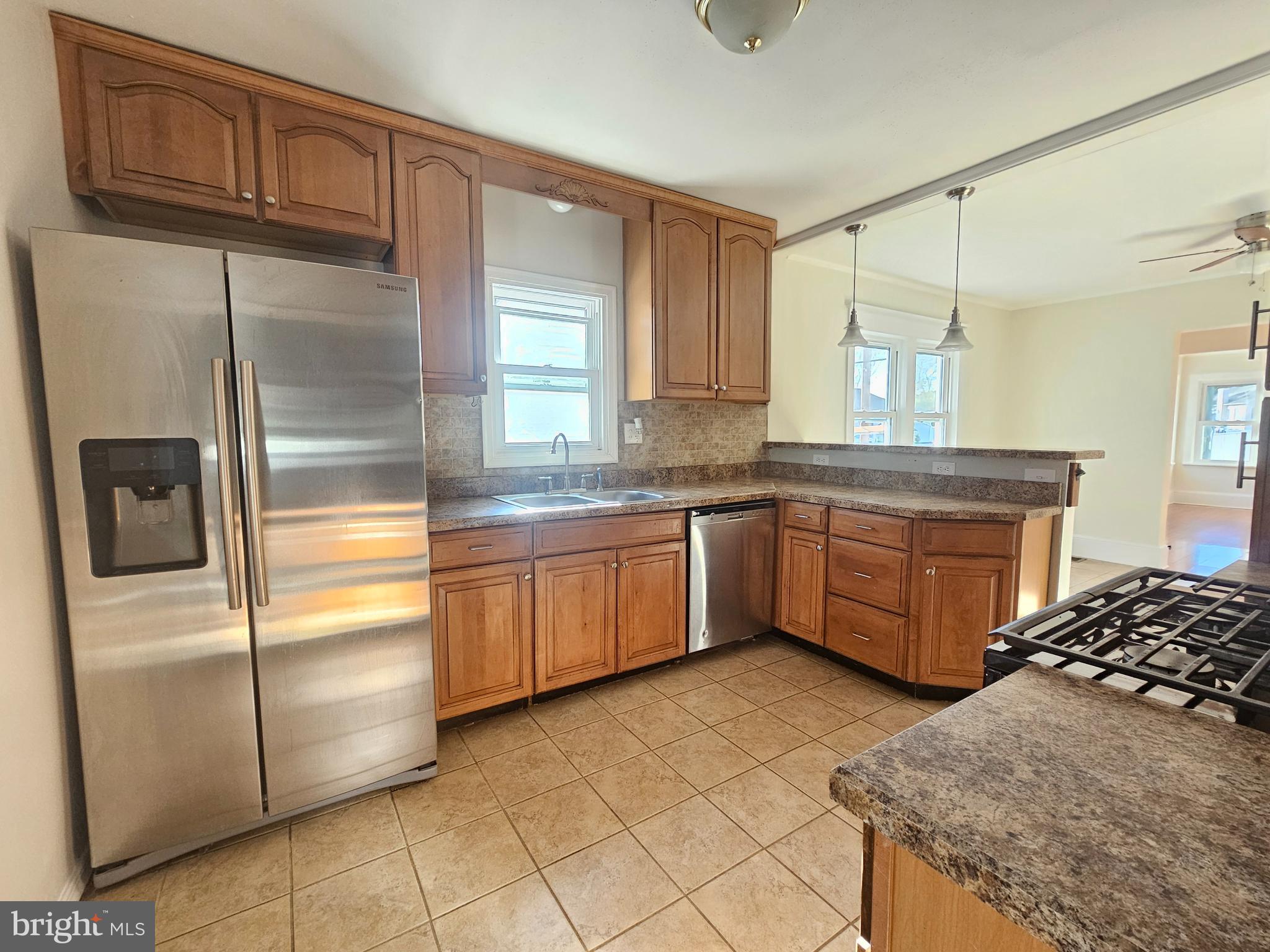 44 Sicklerville Road Williamstown, NJ 08094 - Photo 6 of 21