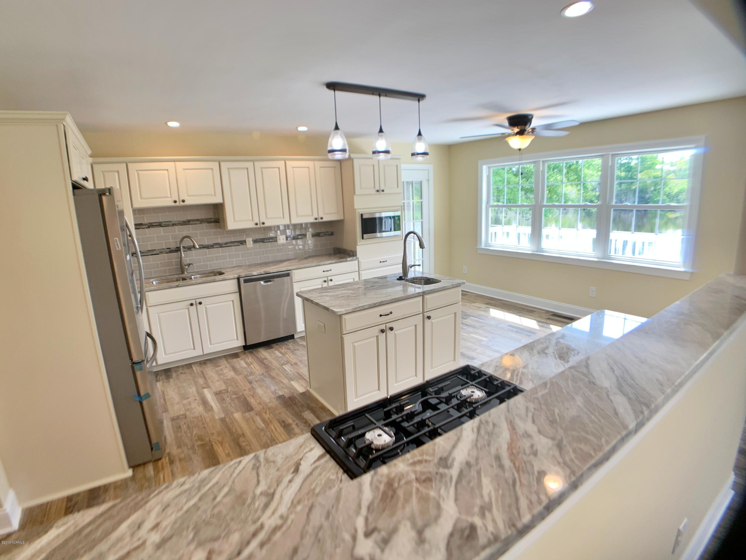 150 Hawks Pond Road New Bern, NC 28562 - Photo 15 of 46 KITCHEN 4