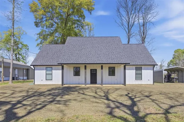 $399,900 | 210 Copper Court, Zwolle, LA 71486