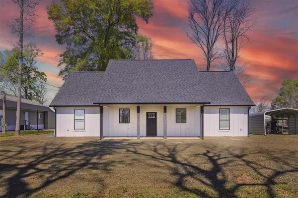 $399,900 | 210 Copper Court, Zwolle, LA 71486