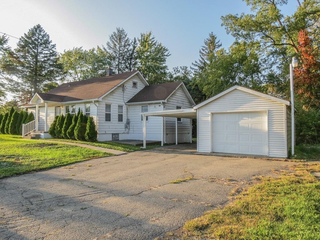6917 Textile Road Ypsilanti, MI 48197 - Photo 3 of 28 Photo 3