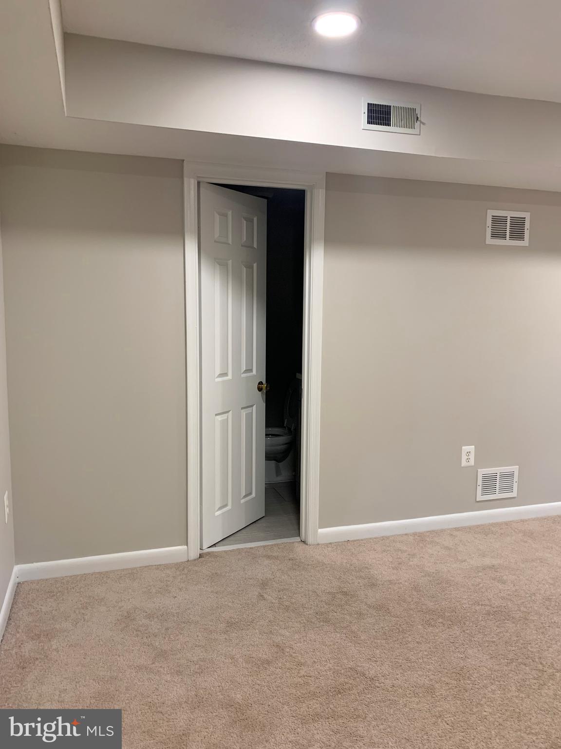 5606 Light Infantry Drive Burke, VA 22015 - Photo 42 of 66 a view of an empty room