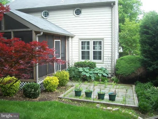 $3,650 | 5606 Light Infantry Drive, Burke, VA 22015