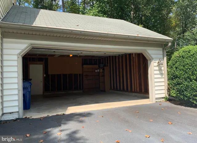 $3,650 | 5606 Light Infantry Drive, Burke, VA 22015