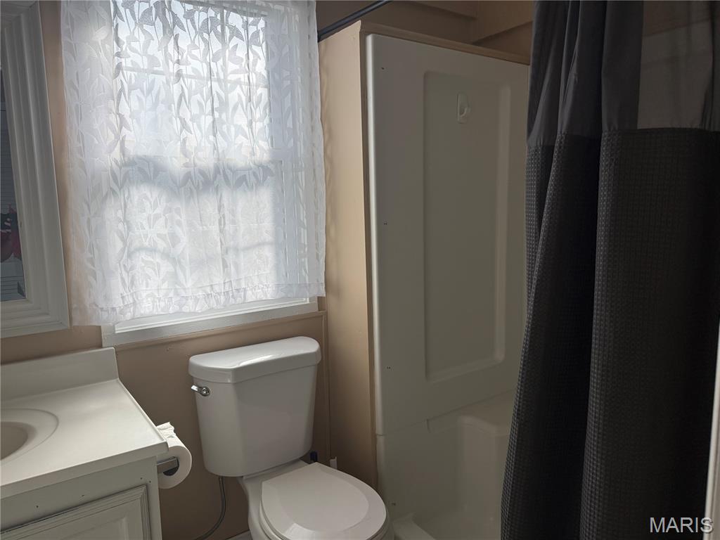 511 East S 2nd Street Red Bud, IL 62278 - Photo 9 of 12