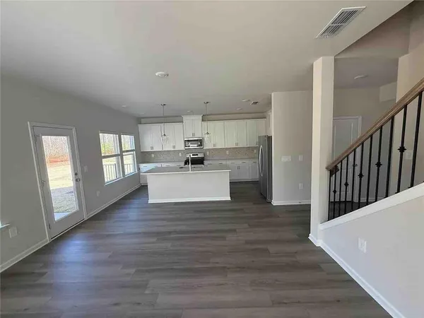 $2,300 | 1063 Sope Crk Circle, Pendergrass, GA 30567