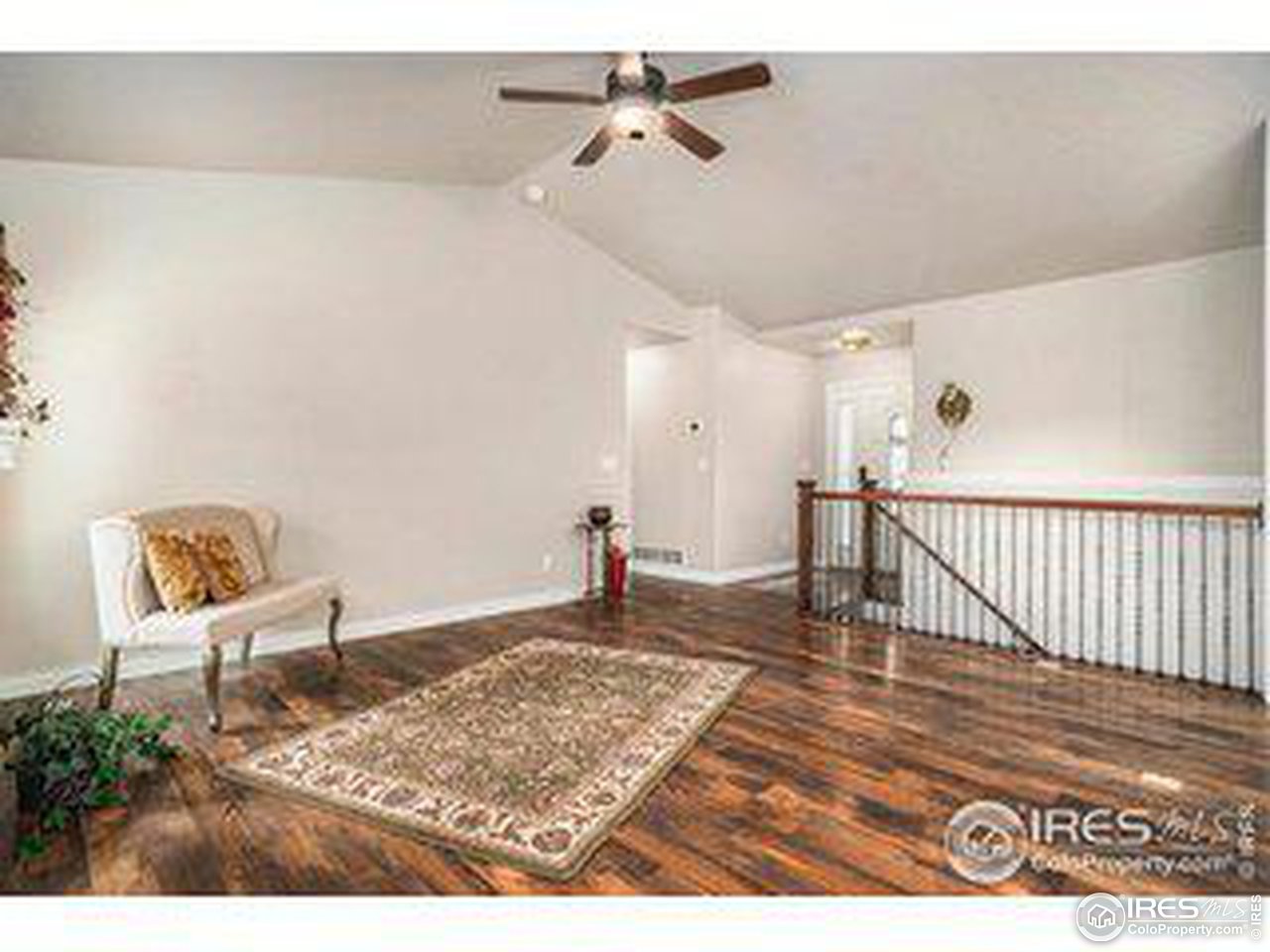 301 Amber Drive Windsor, CO 80550 - Photo 5 of 25 Entry