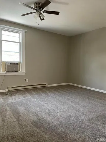 $1,200 | 319 North Hesperia Street, Unit B, Collinsville, IL 62234