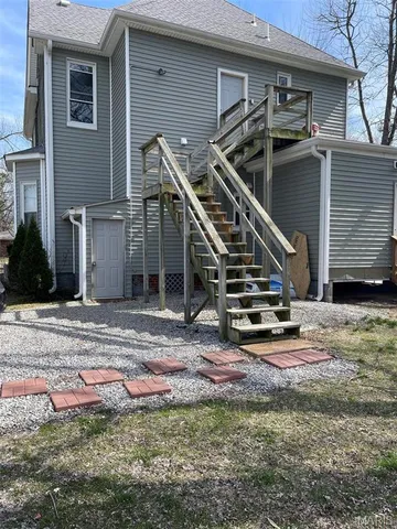 $1,200 | 319 North Hesperia Street, Unit B, Collinsville, IL 62234