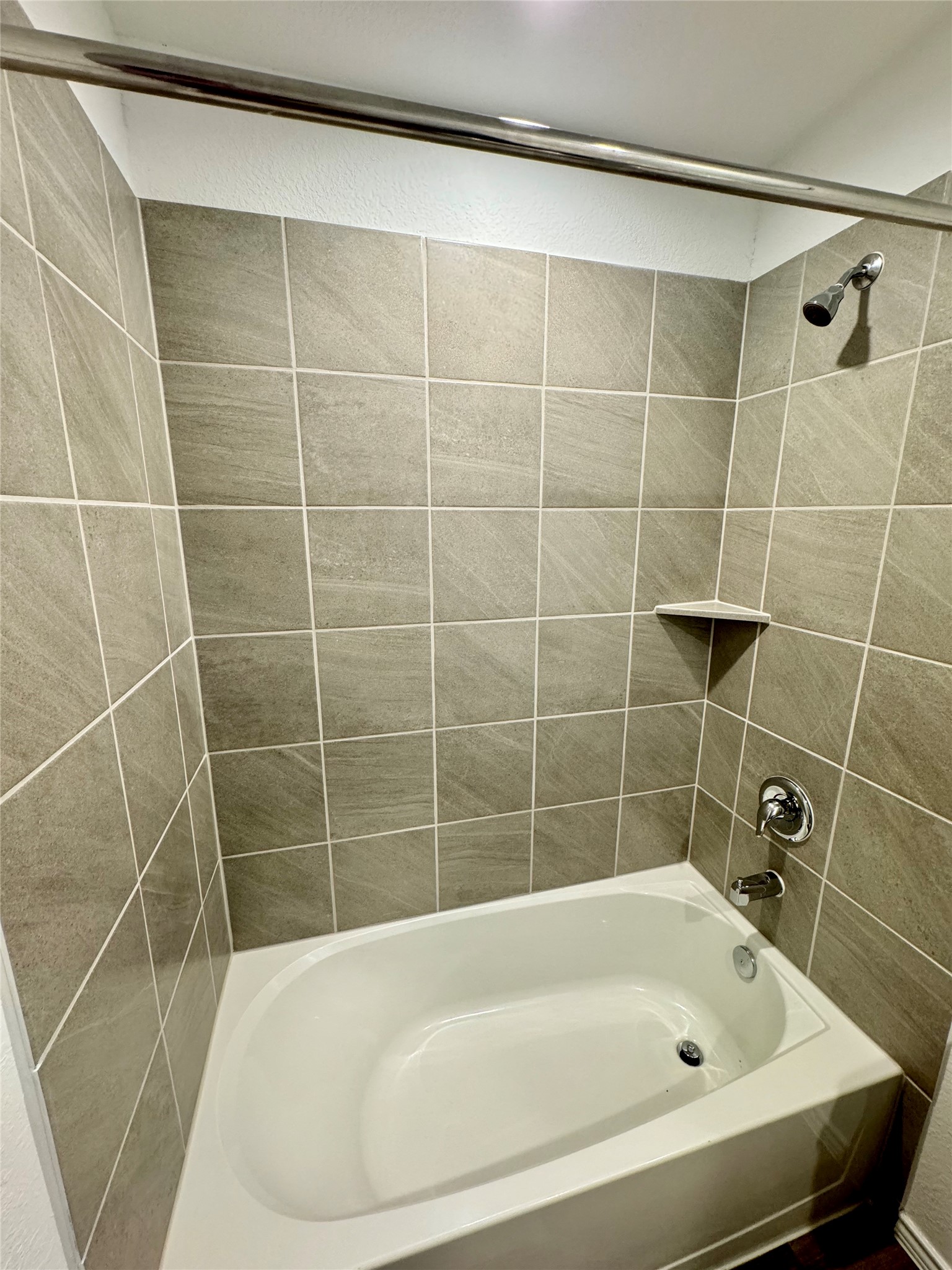 1746 Windstone Ridge Drive Houston, TX 77014 - Photo 15 of 19 Gallery Image 15