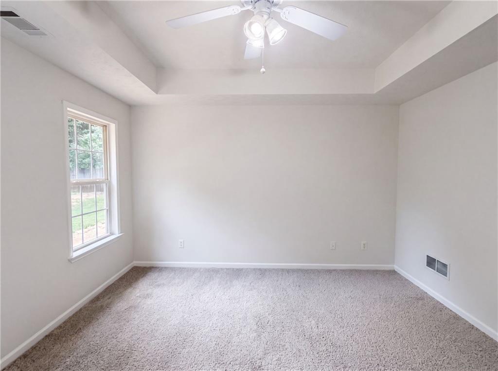 305 Cobb Court Hampton, GA 30228 - Photo 13 of 27