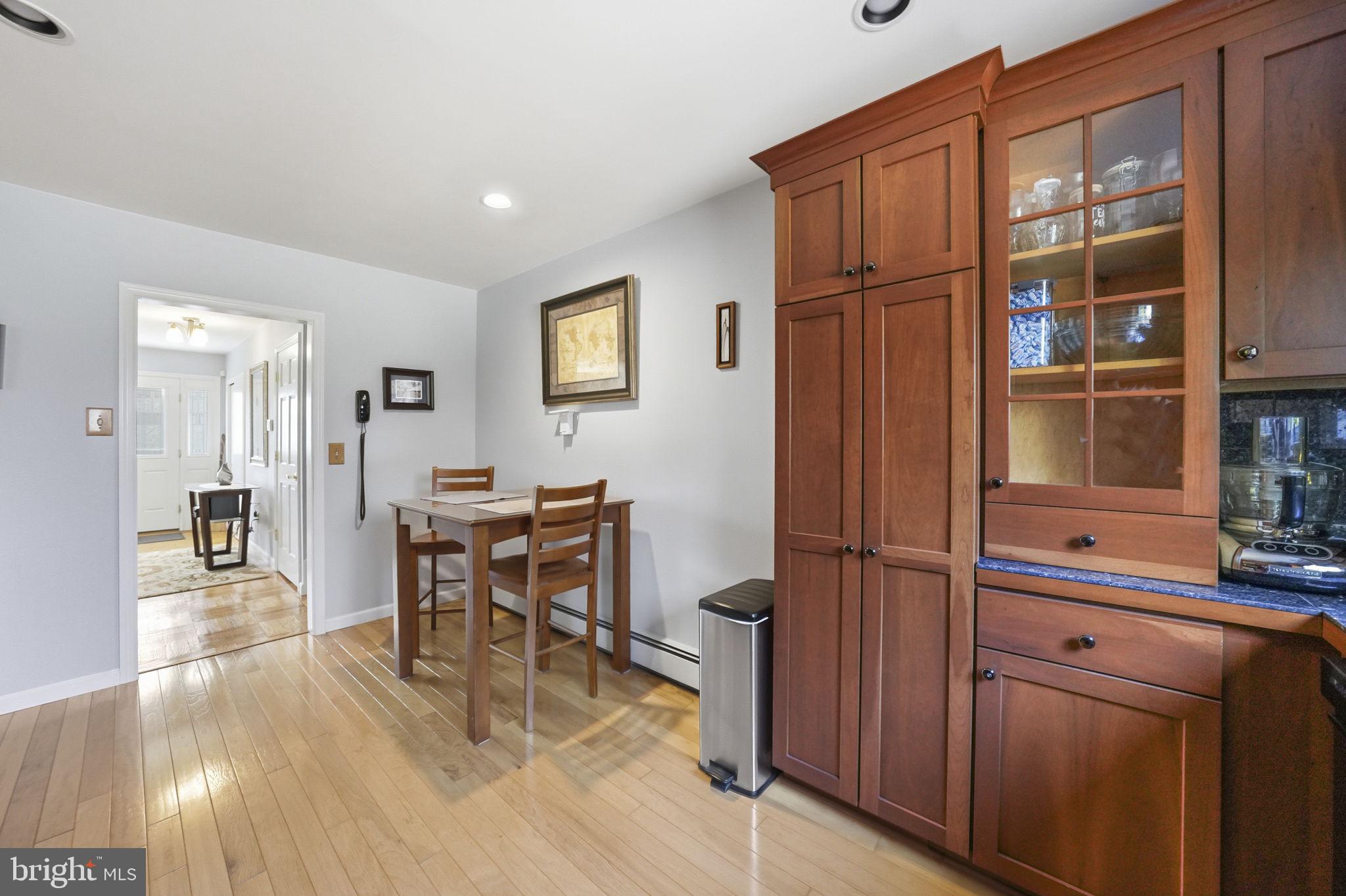 28 Green Ridge Road Yardley, PA 19067 - Photo 17 of 49 Gallery Image 17